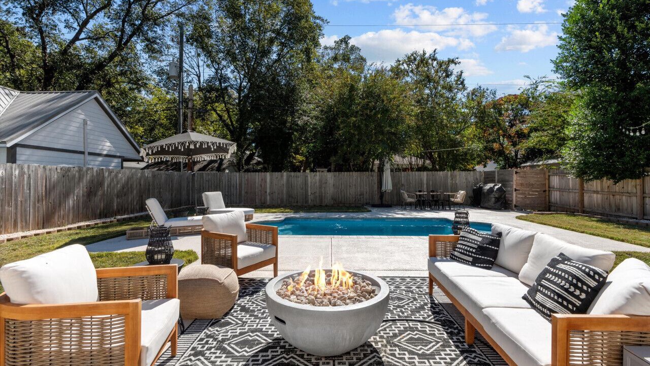 Photo of Patio Balcony in Rosewood