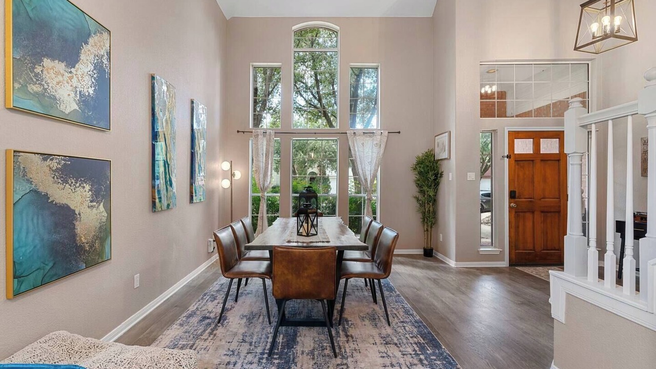 Photo of Livingroom in Round Rock
