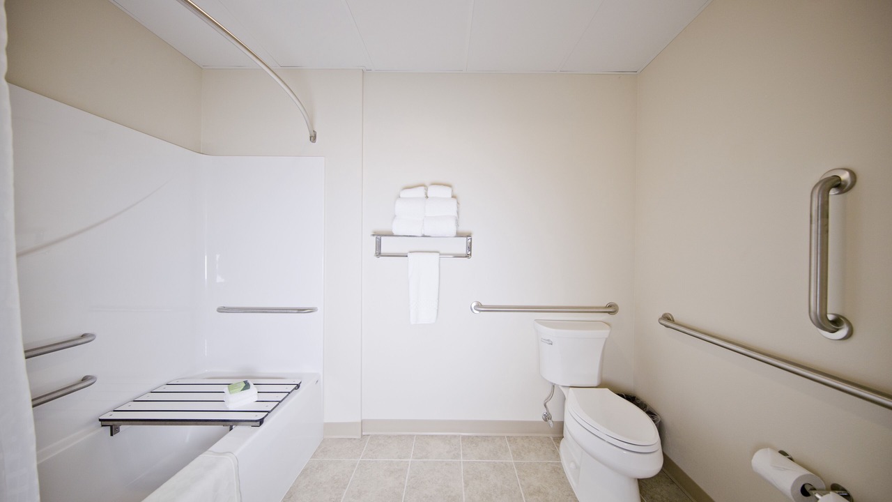 Photo of Bathroom in Clarion