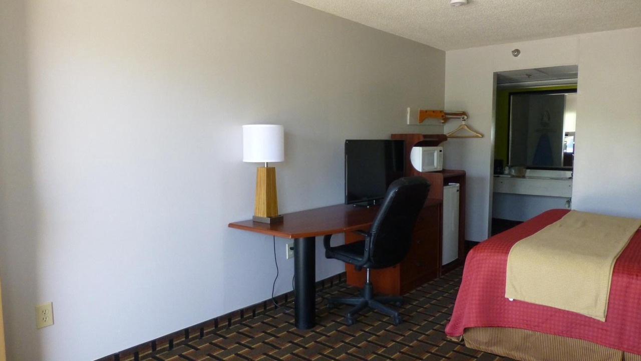 Photo of Bedroom in Summerville
