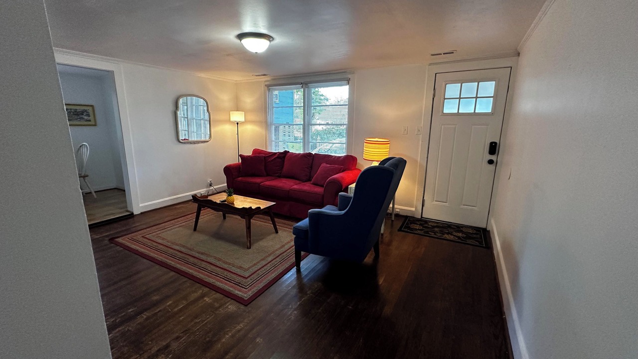 Photo of Livingroom in Whiteville