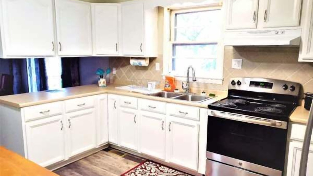 Photo of Kitchen in Cape Anne