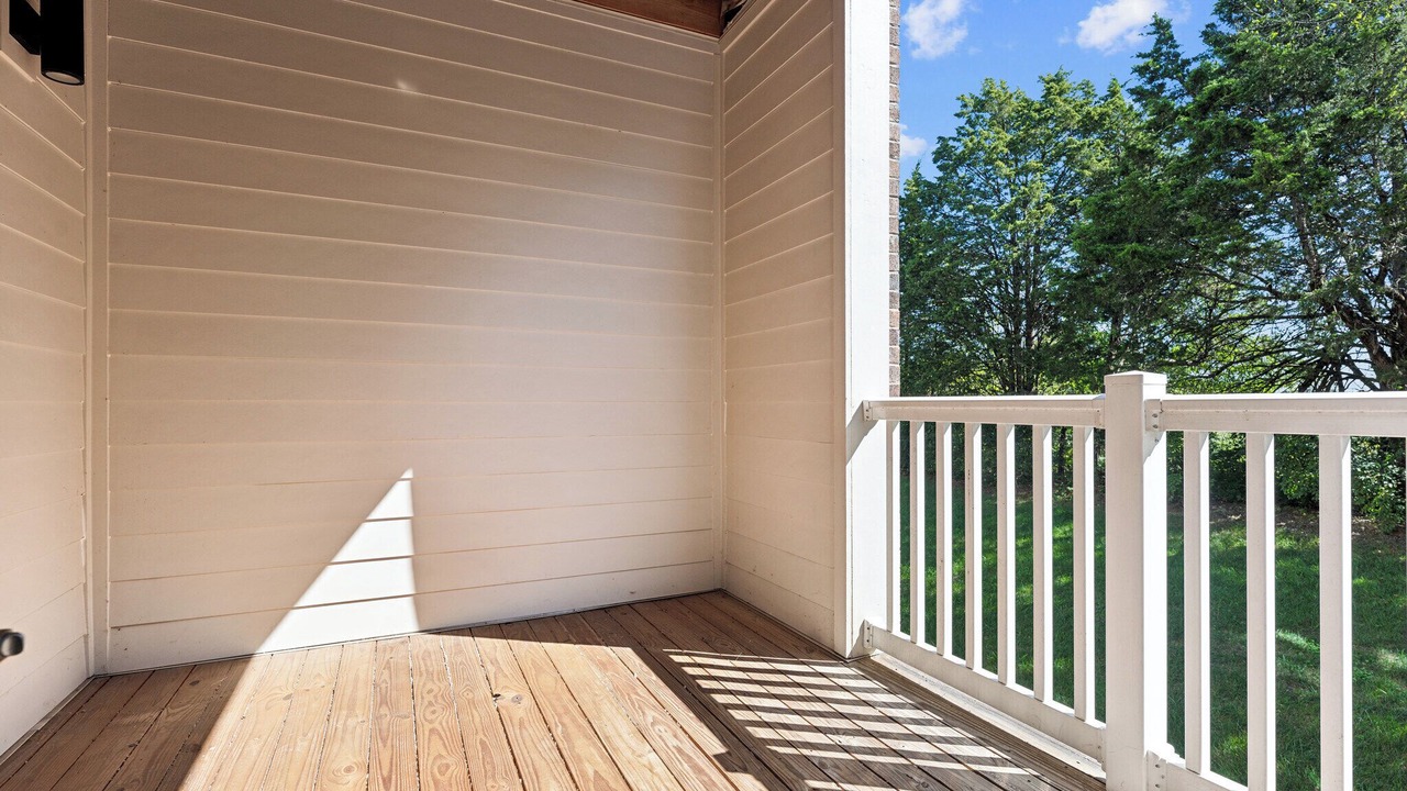 Photo of Patio Balcony in Farragut