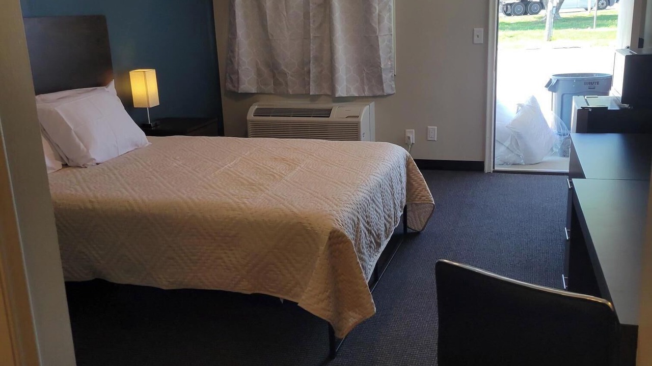 Photo of Bedroom in Underwood