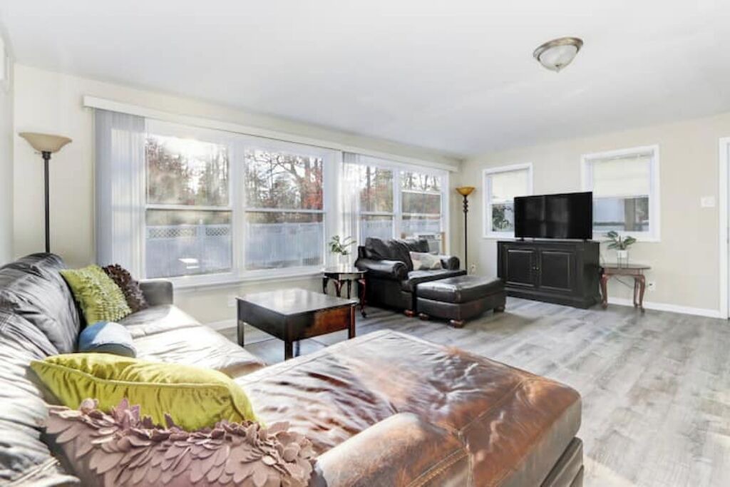 Photo of Livingroom in Egg Harbor Township