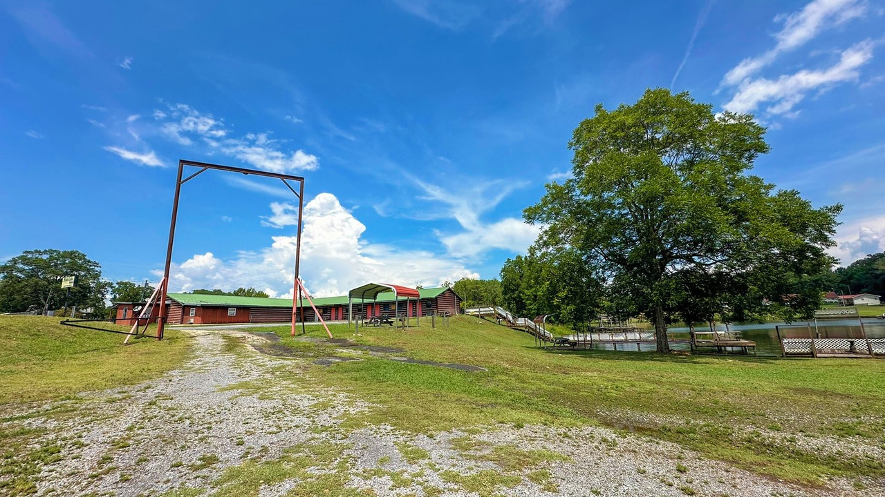 Photo of Outdoor in Cedar Bluff