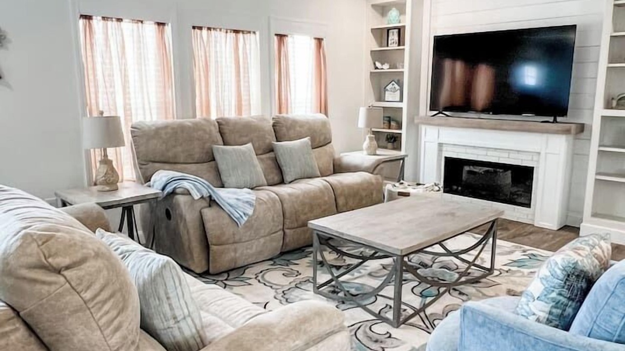 Photo of Livingroom in Trimble