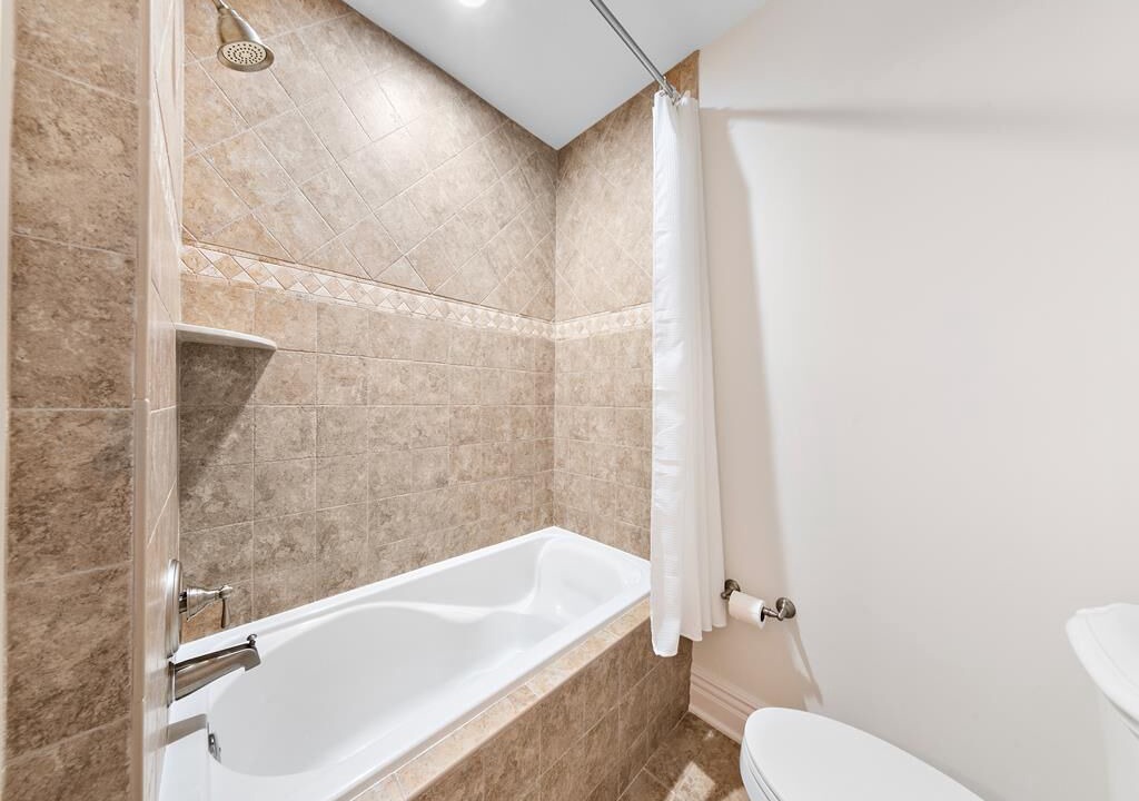 Photo of Bathroom in Loveladies