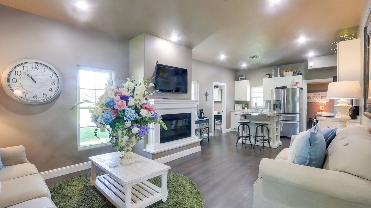 Photo of Livingroom in Belle Plaine