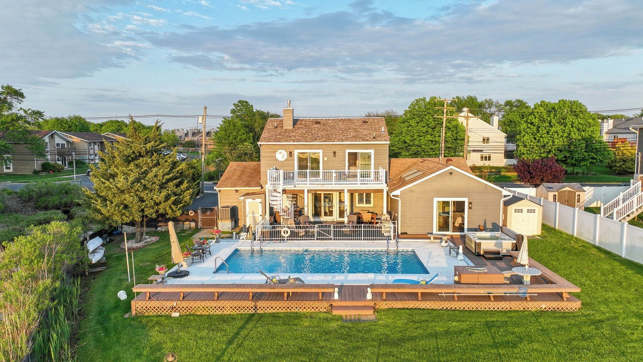 Photo of Outdoor in Long Branch