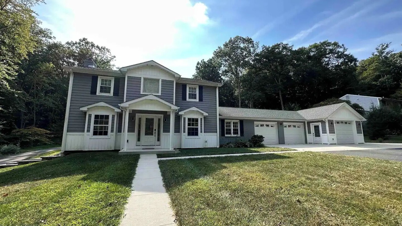 Photo of Outdoor in Childs