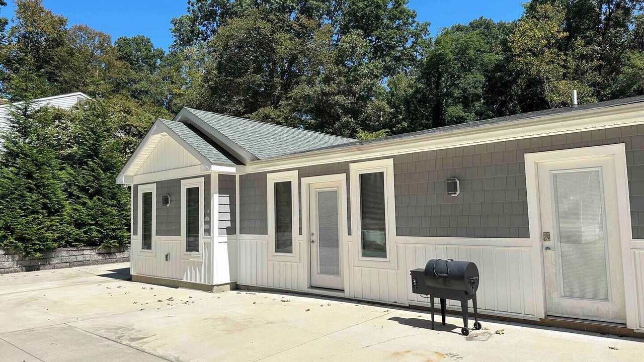 Photo of Outdoor in Childs