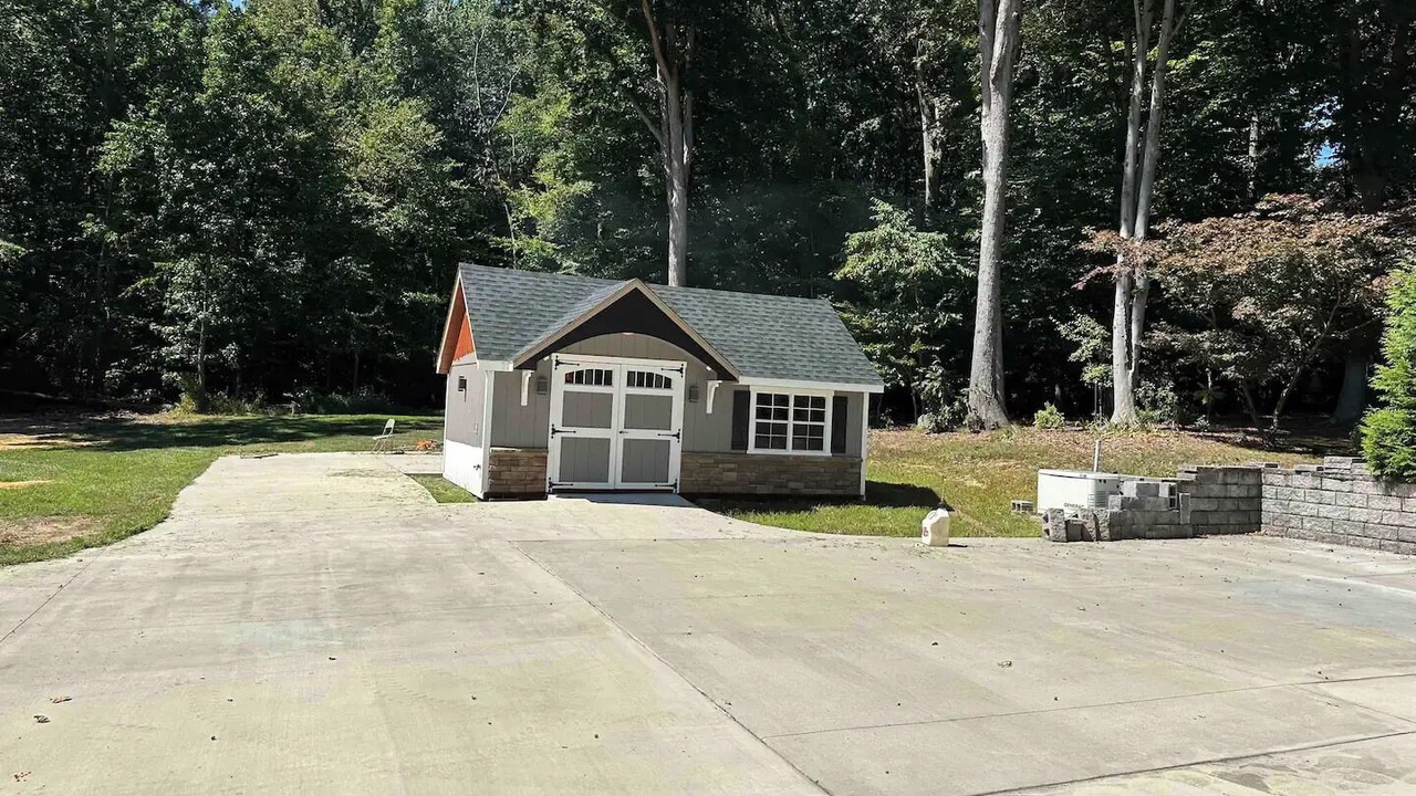 Photo of Outdoor in Childs