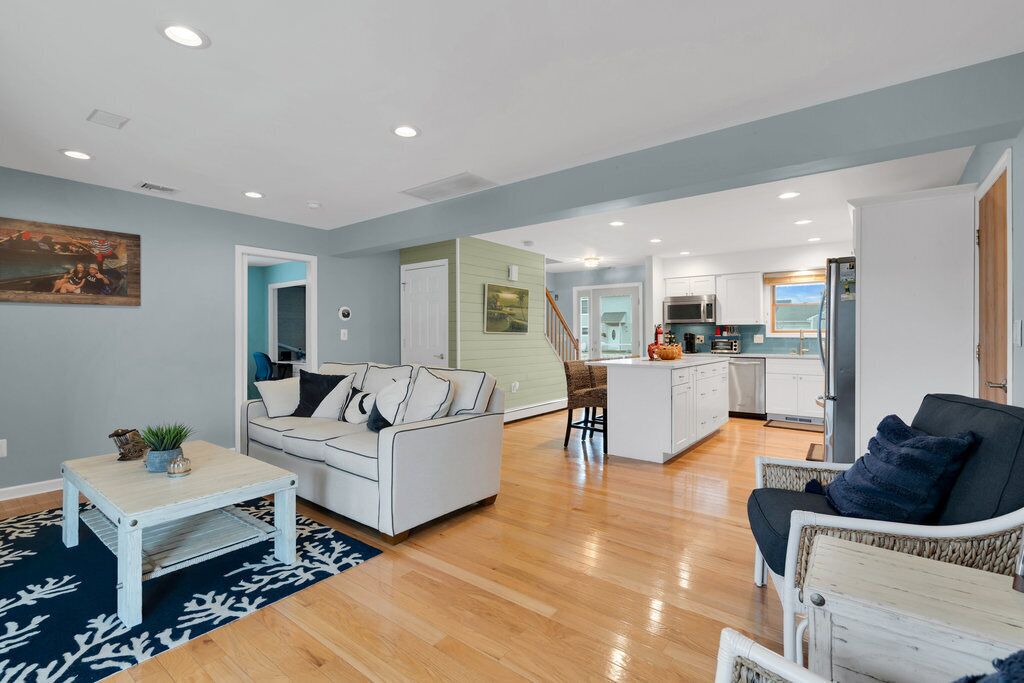 Photo of Livingroom in Bayville