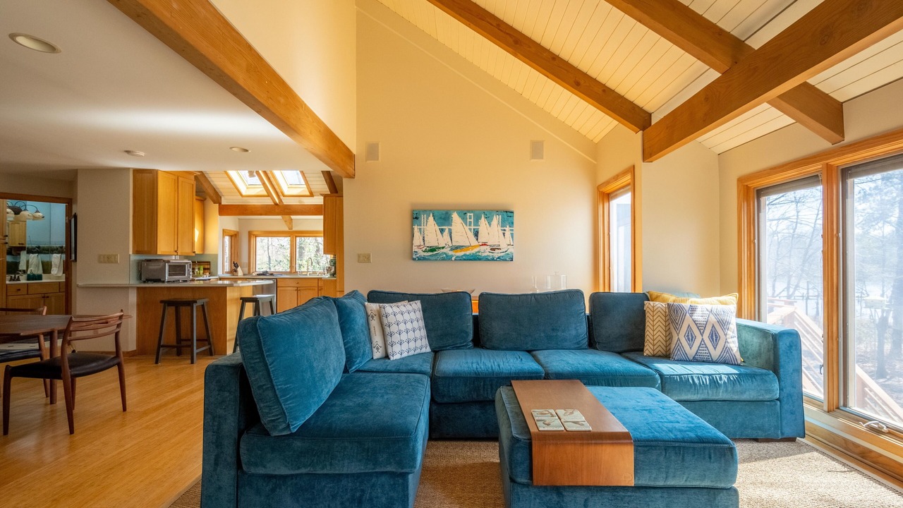 Photo of Livingroom in Selby-on-the-Bay