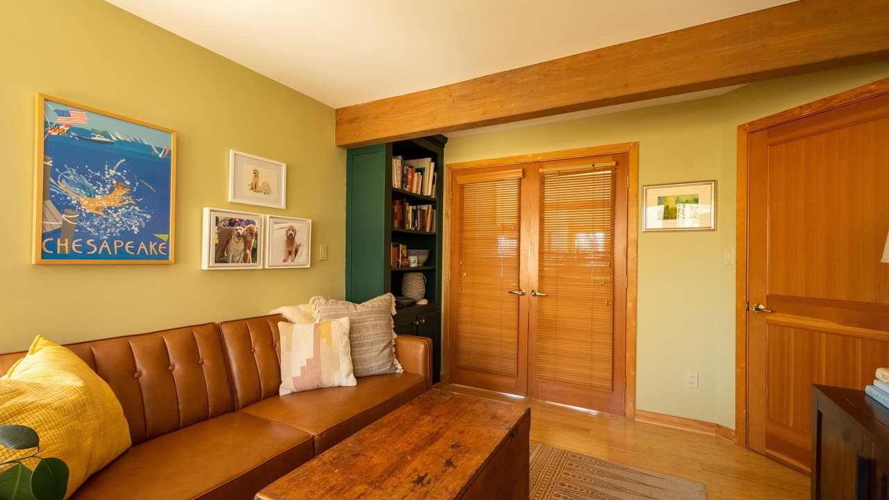 Photo of Livingroom in Selby-on-the-Bay