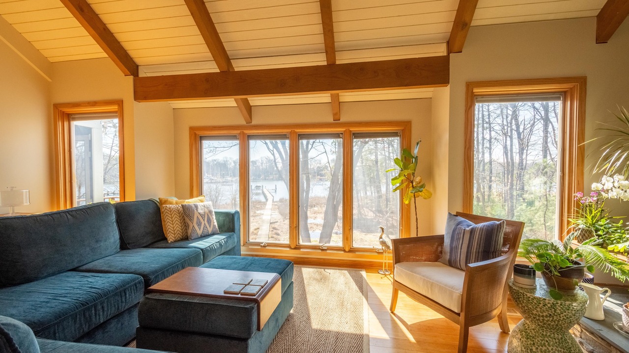 Photo of Livingroom in Selby-on-the-Bay