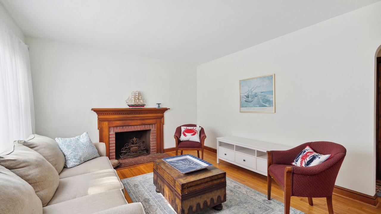 Photo of Livingroom in Rock Hall