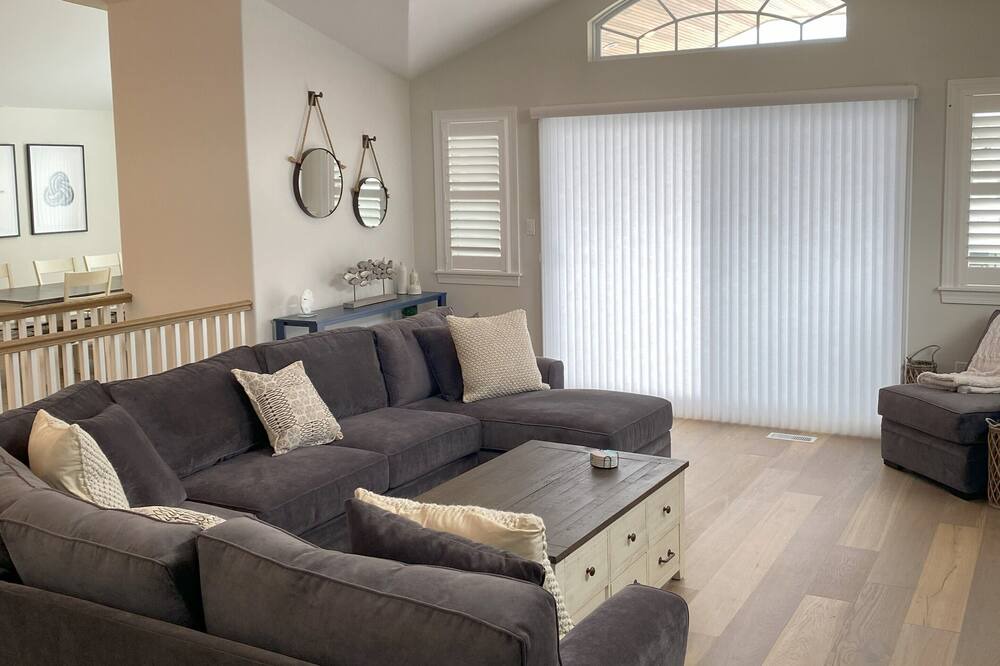 Photo of Livingroom in Townsend's Inlet