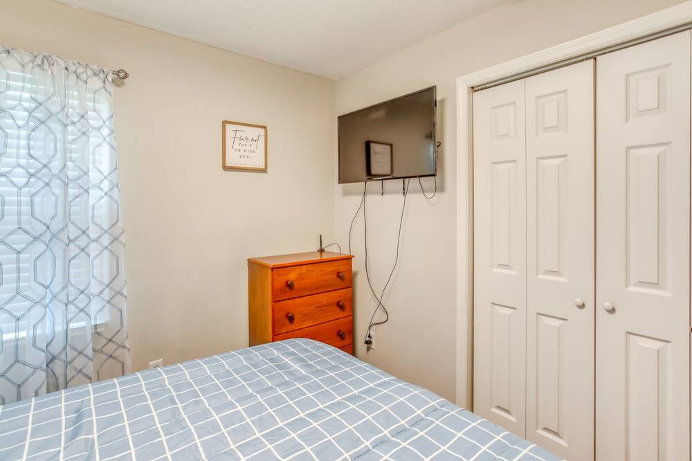 Photo of Bedroom in Marion