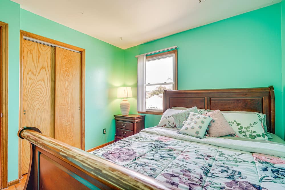 Photo of Bedroom in Ortley Beach