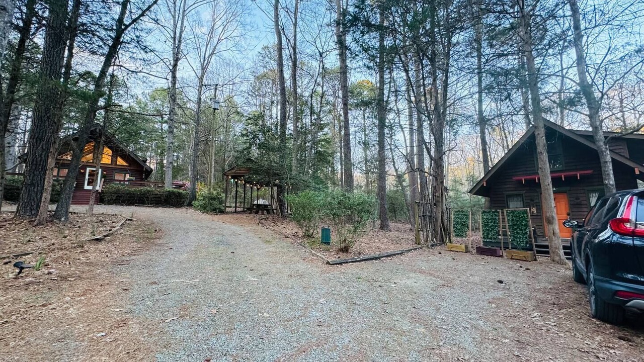 Photo of Outdoor in Bynum