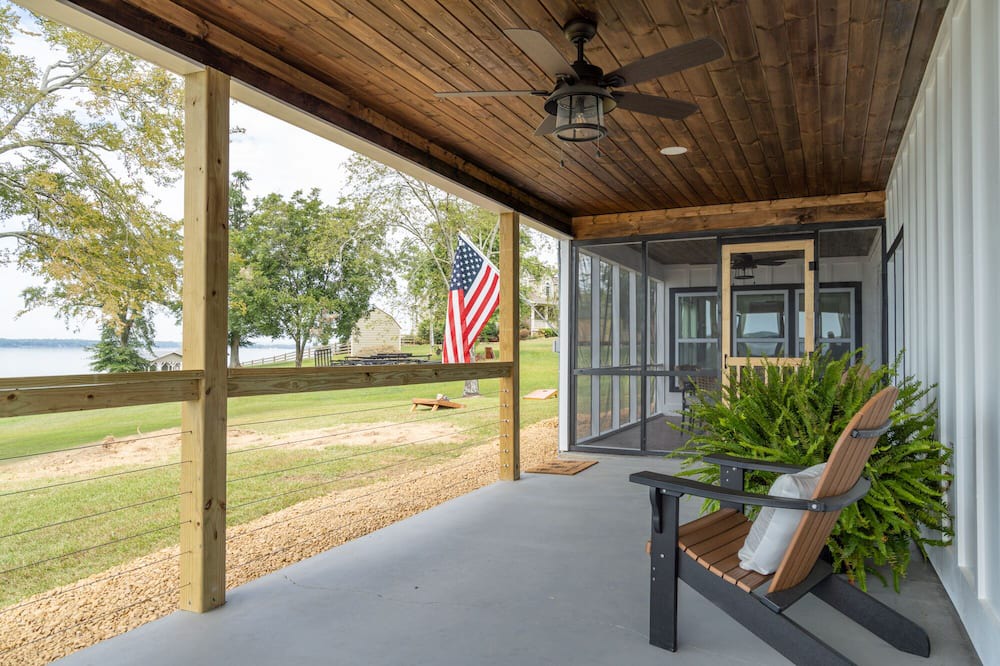 Photo of Patio Balcony in Centre