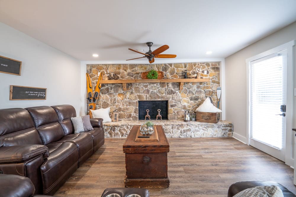 Photo of Livingroom in Centre