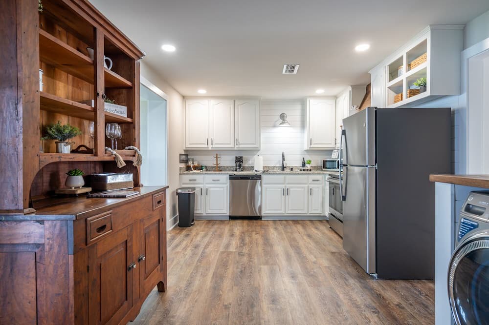 Photo of Kitchen in Centre