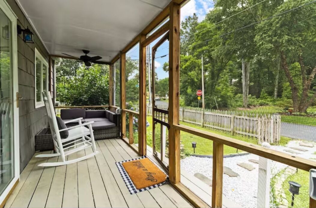 Photo of Outdoor in Shady Side