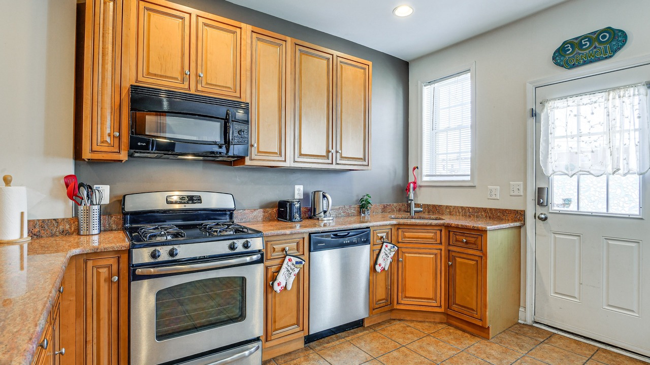 Photo of Kitchen in Greektown