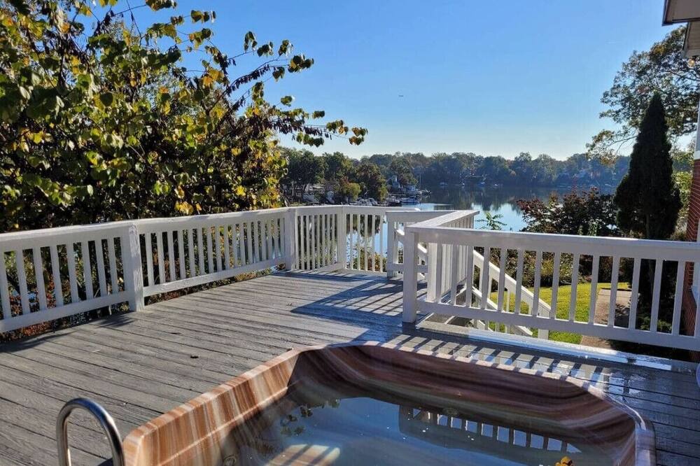Photo of Outdoor in Glen Burnie