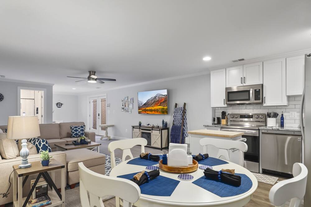 Photo of Kitchen in Lakeview