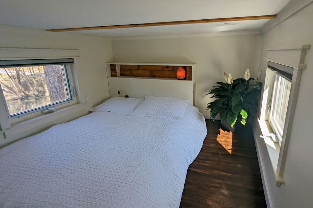 Photo of Bedroom in Tunnel Hill