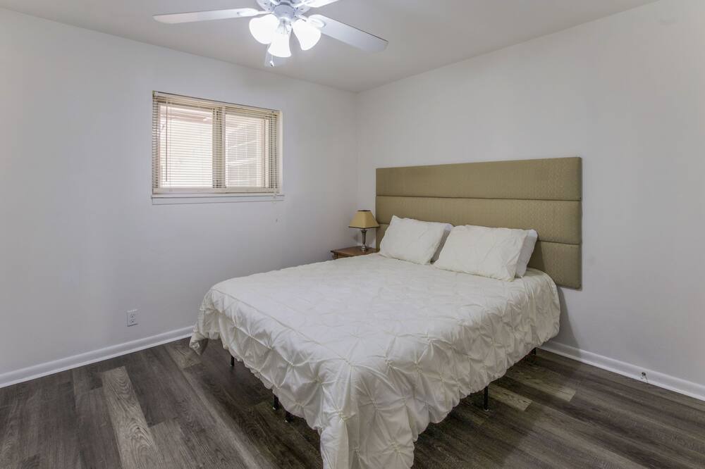 Photo of Bedroom in Temple