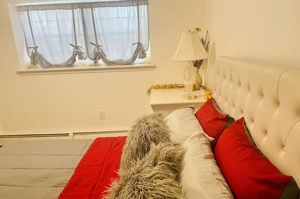 Photo of Livingroom in Sewell