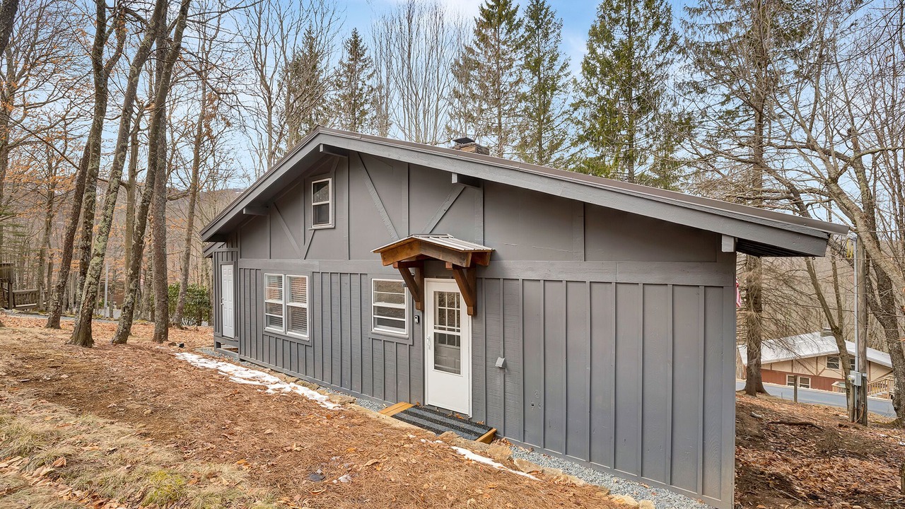 Photo of Outdoor in Charter Hills