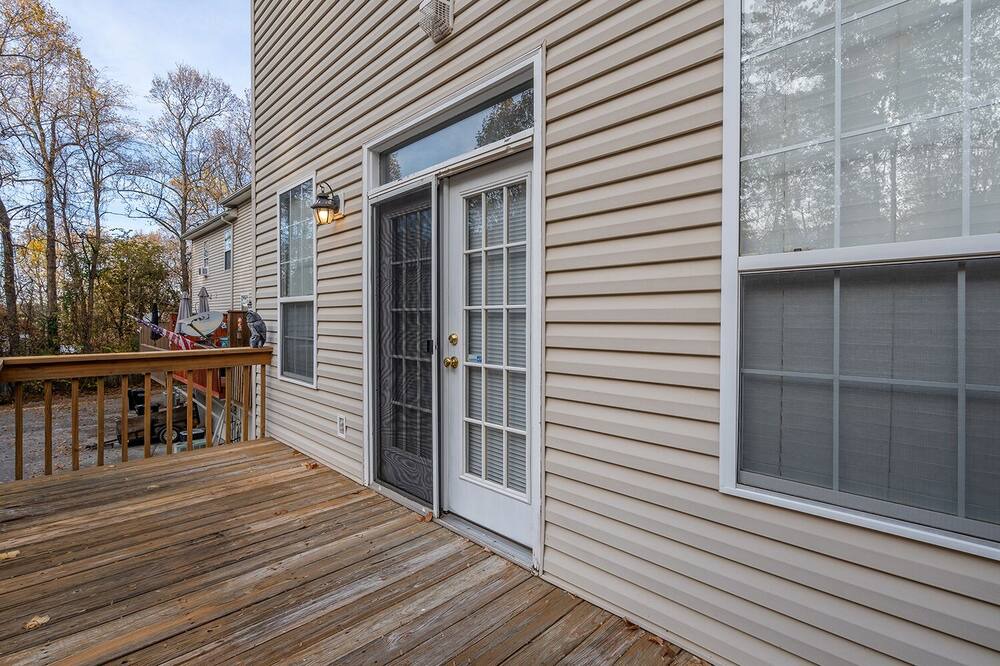 Photo of Outdoor in Ashley Oaks