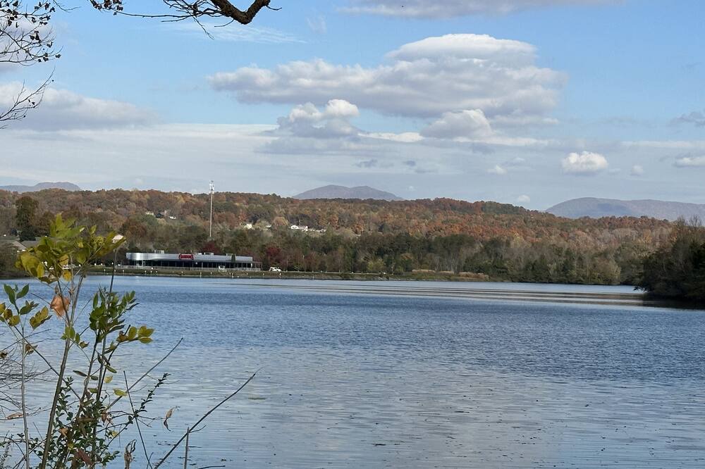 Photo of Others in Oak Ridge