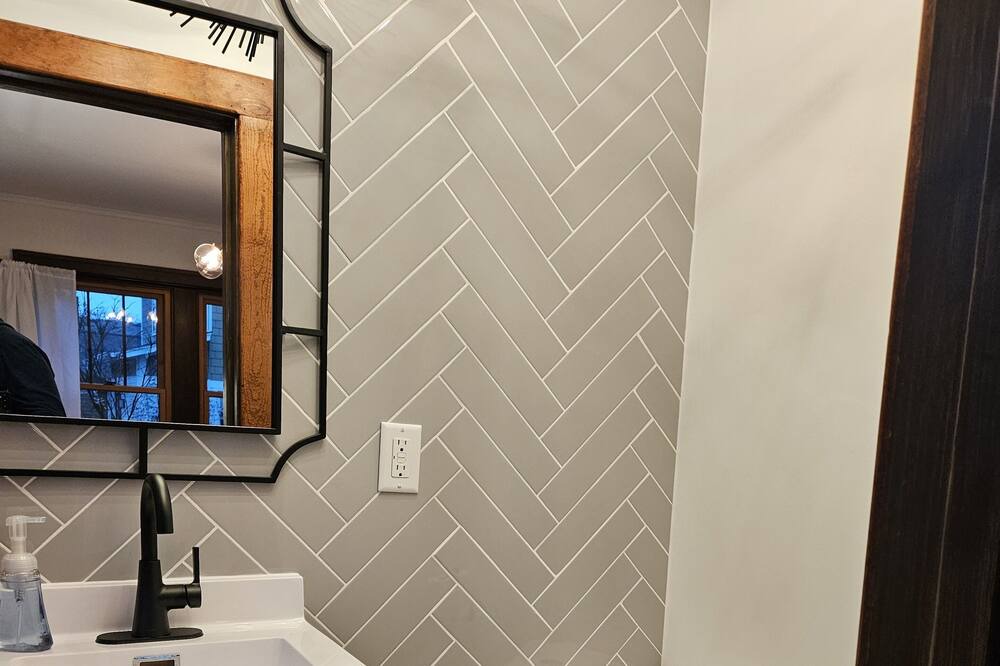 Photo of Bathroom in Des Moines