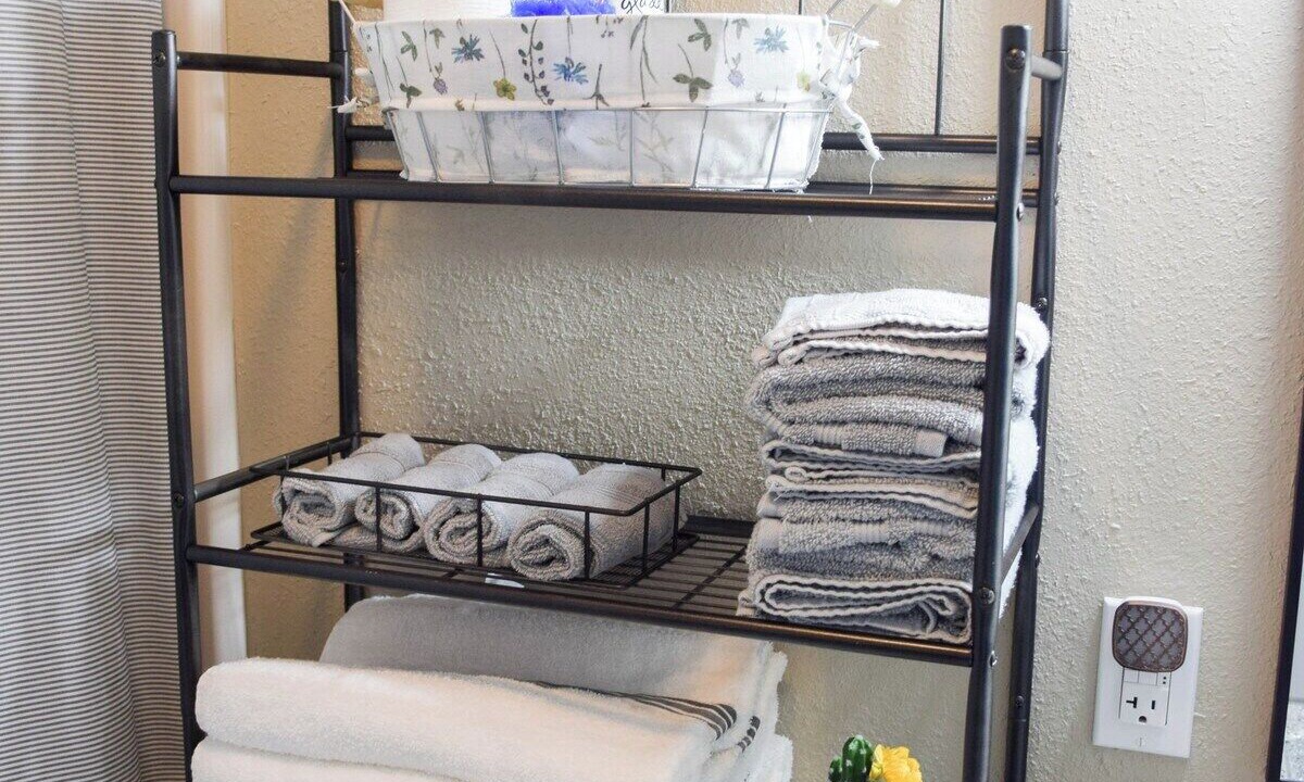 Photo of Bathroom in Monroe City