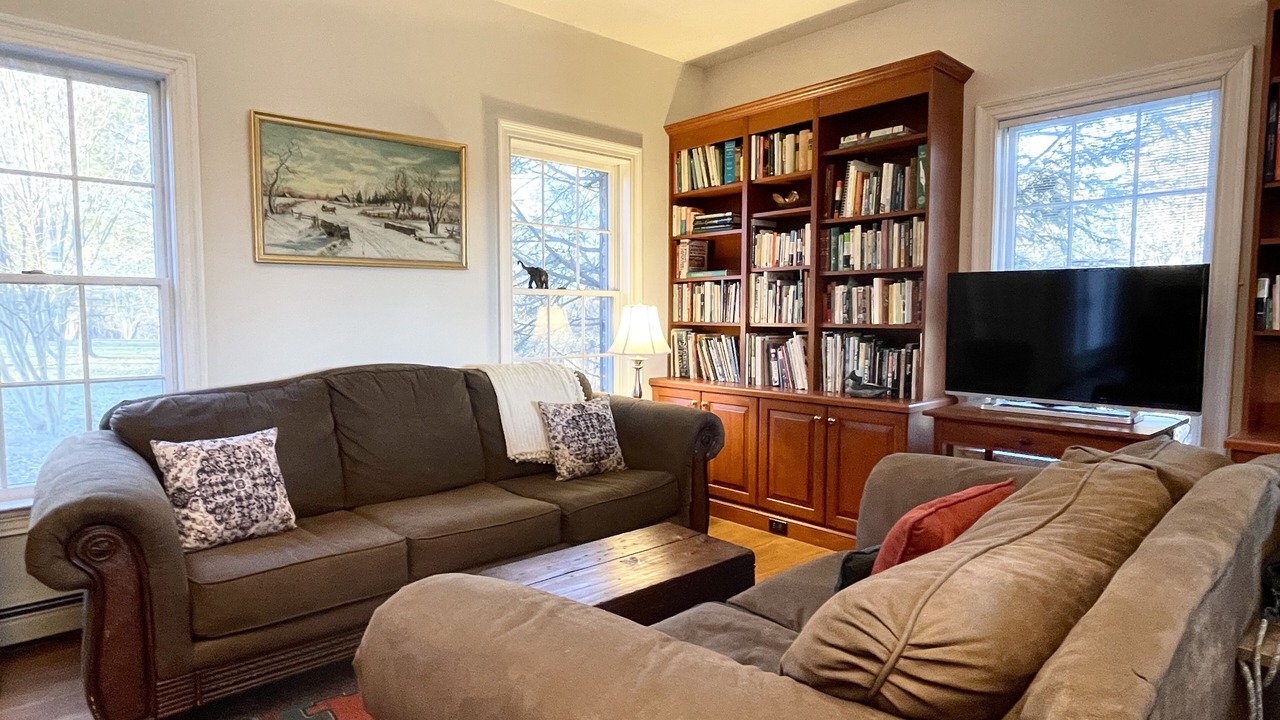 Photo of Livingroom in Waterford