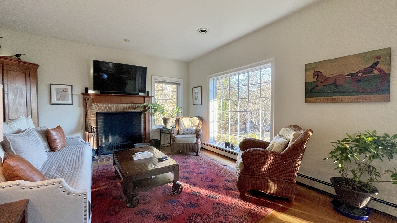 Photo of Livingroom in Waterford