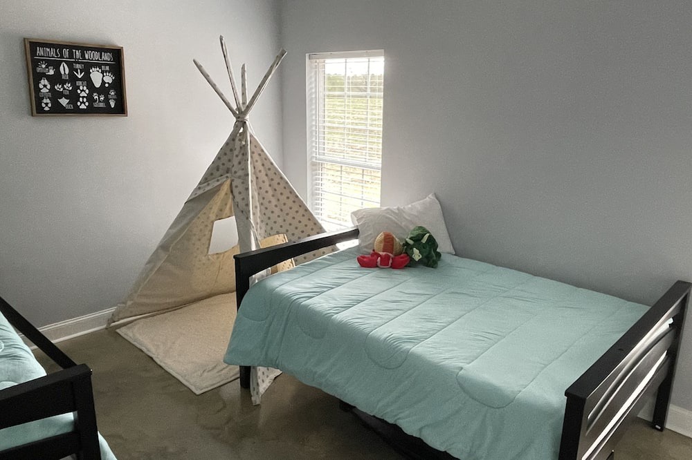 Photo of Bedroom in Cullman