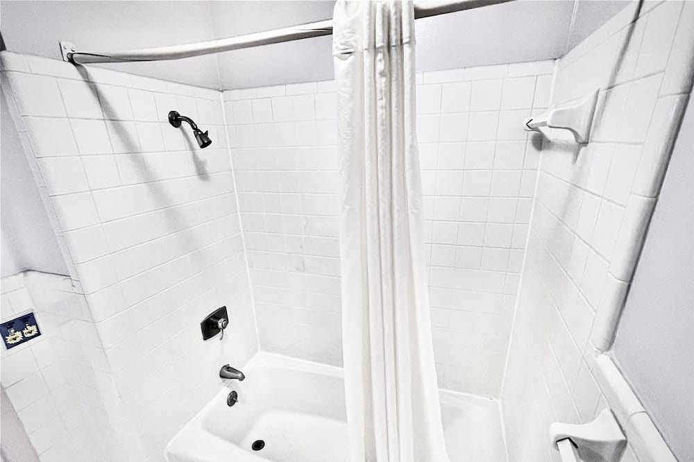 Photo of Bathroom in Mullins