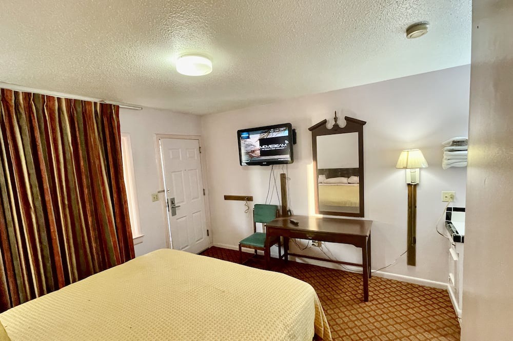 Photo of Bedroom in Mullins