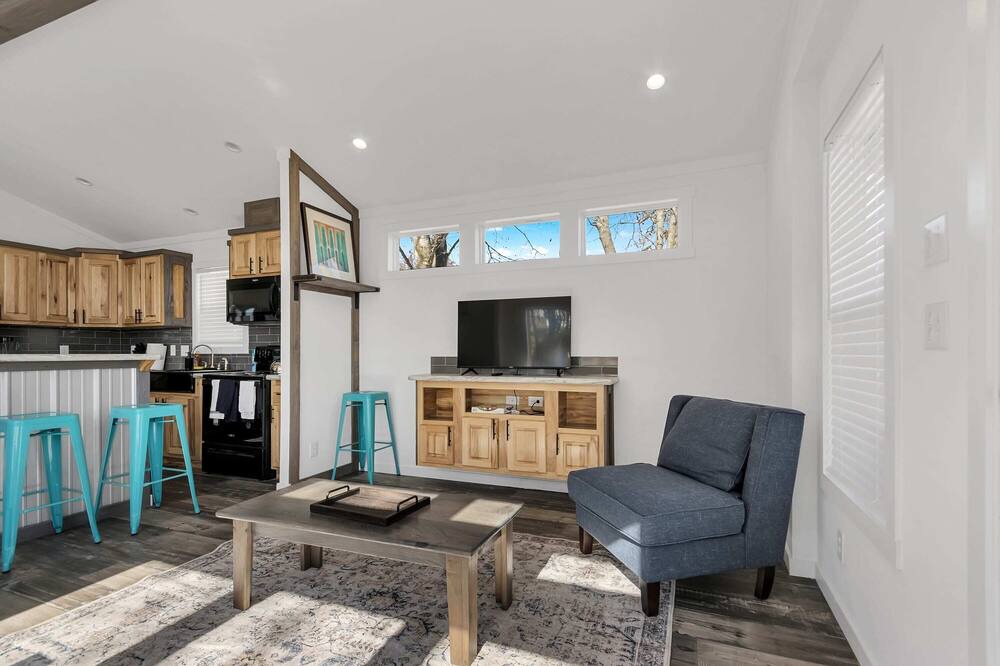 Photo of Bedroom in Owens Cross Roads