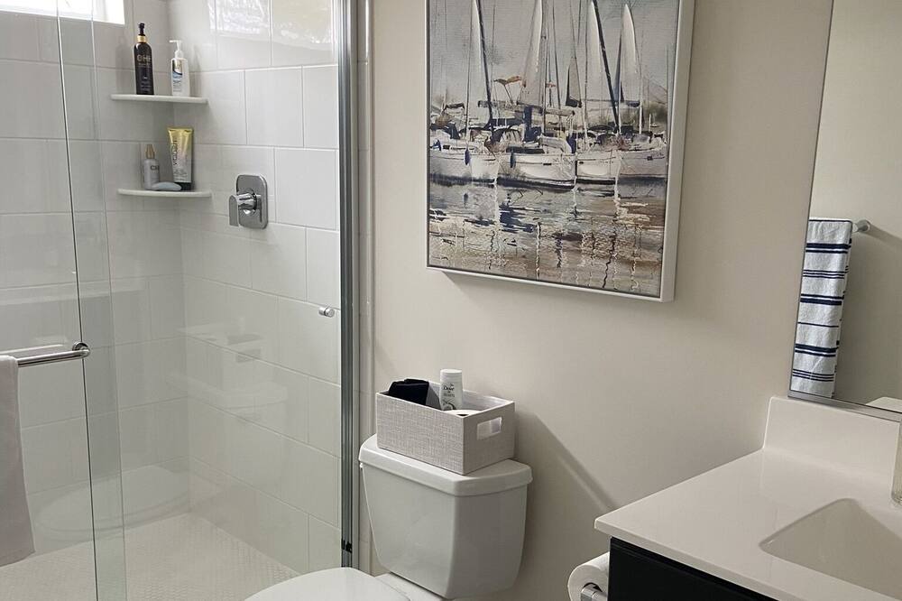 Photo of Bathroom in Arnold