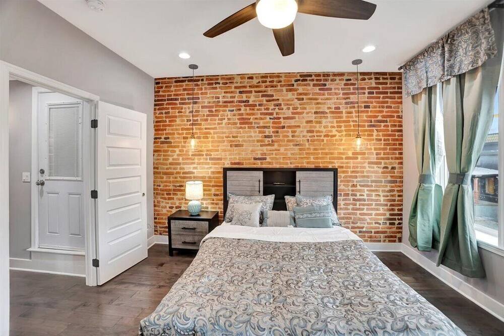 Photo of Bedroom in Downtown Baltimore
