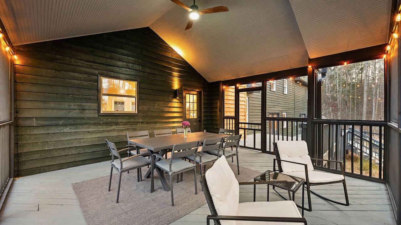 Photo of Outdoor in Woodstock